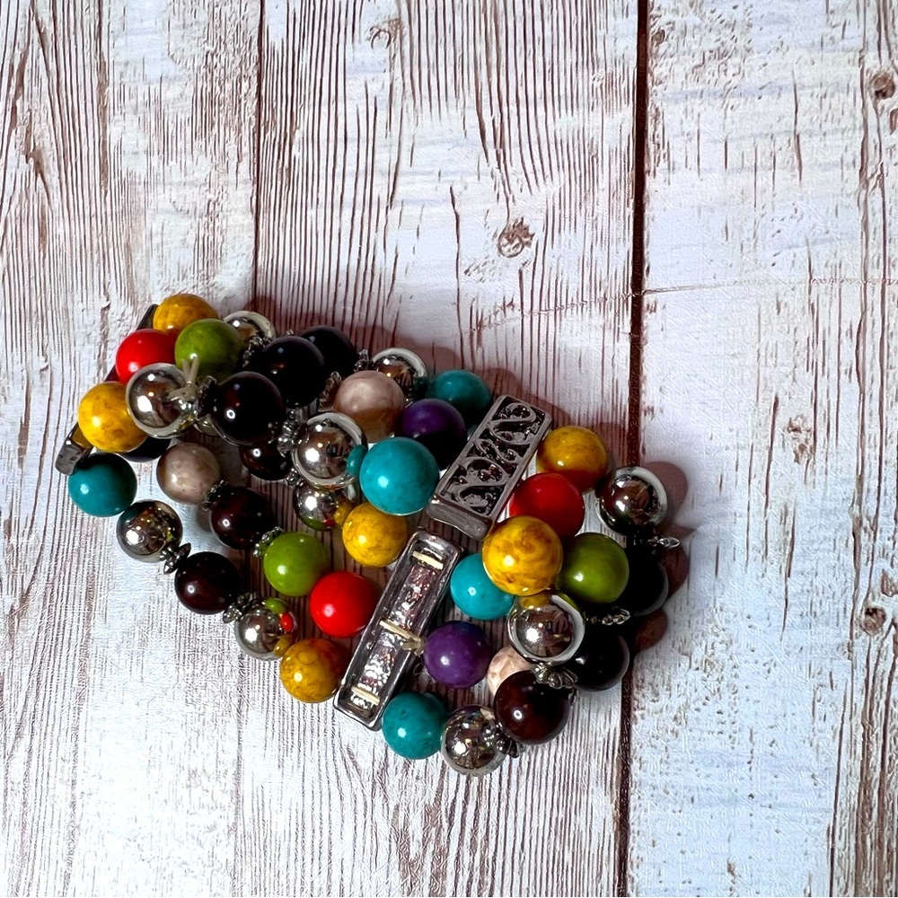 💚Multi-colored beaded stretch bracelet